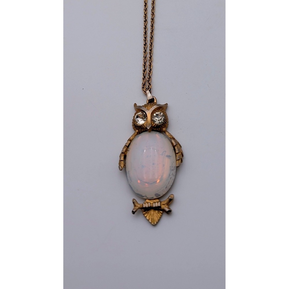 Vintage Gold Tone Owl Pendant Necklace Faux Opal Rhinestone Eyes 24 Inch Chain